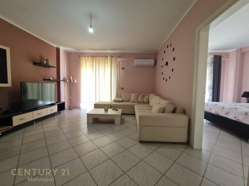 Apartament 1+1 në Shitje, Pranë Detit në Vlorë 118,000 € Sip. Totale  72m2