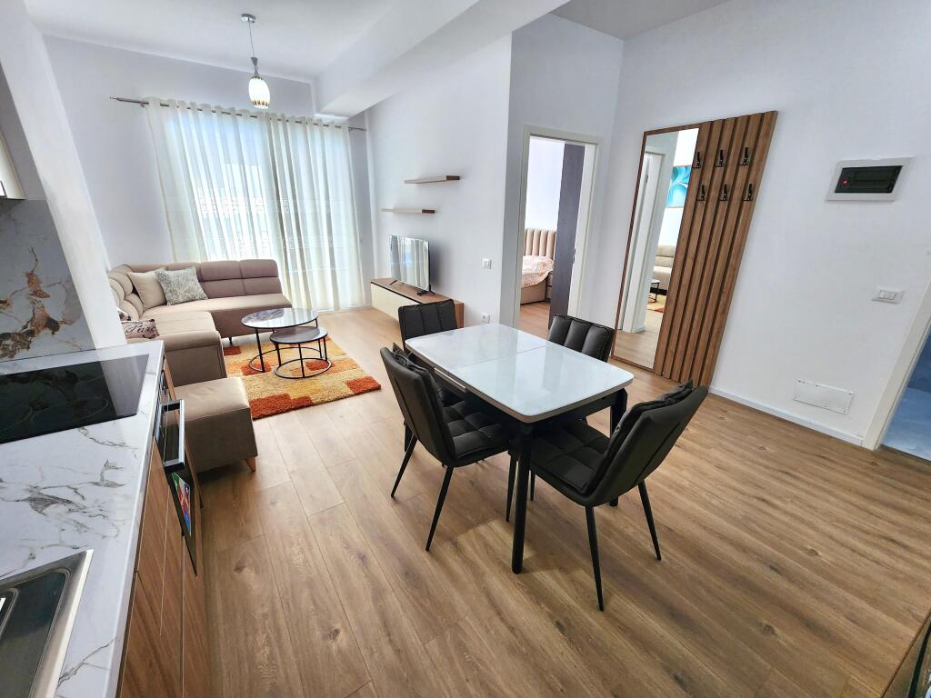 Me Qera: Apartament 1+1 | 65 m² | I RI (hera e parë me qira 🔥) 📍 Kompleksi Kaimi, Ali Demi Çmimi: 450€/Muaj