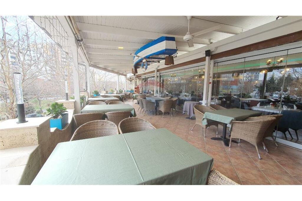 Ristorante - In Affitto - Viale Jean D'Arc, Tirana !