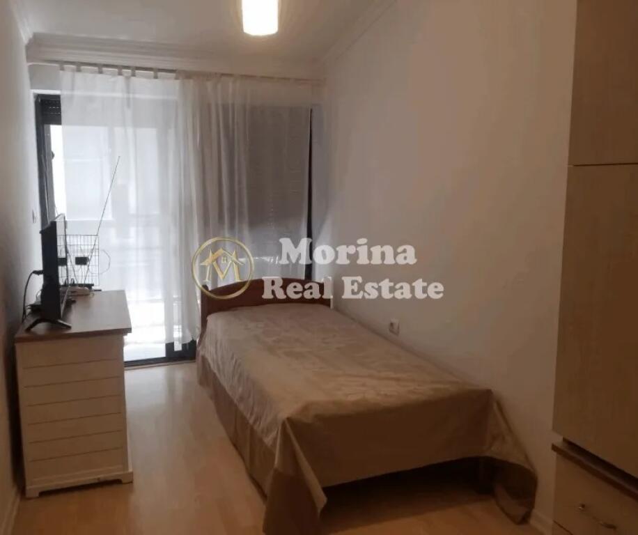 Affitto Appartamento 2+1, nel Bllok, 800 Euro/mese