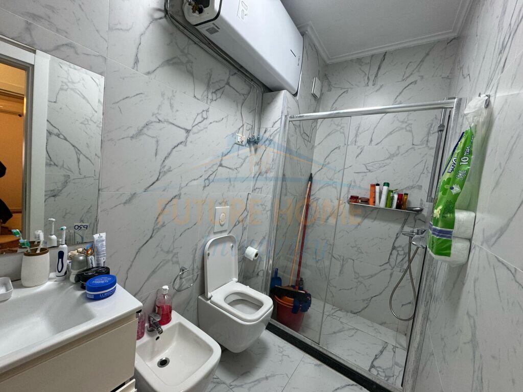In vendita, Appartamento 2+1, Selvia, Tirana.