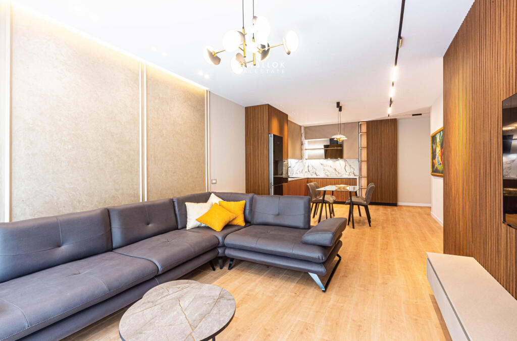 Me Qira: Apartament Luksoz 2+1+2Wc + Garderobë + 3 P.Parkimi – Liqeni Thatë - Pranë Radisson