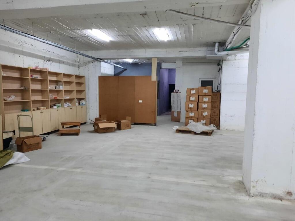 MAGAZZINO IN AFFITTO 170 M2 ASTIR 550 EURO