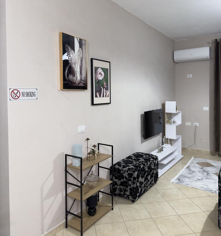 Apartament 2+1 me qera ne Plazh, Durres