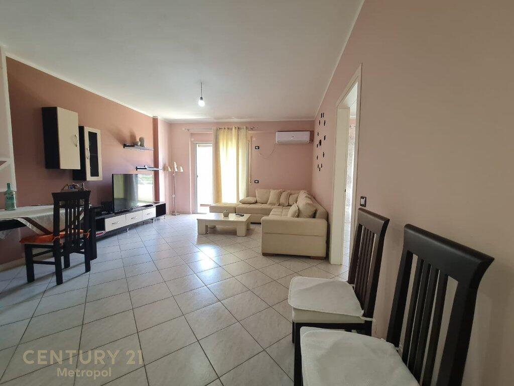 Apartament 1+1 në Shitje, Pranë Detit në Vlorë 118,000 € Sip. Totale  72m2