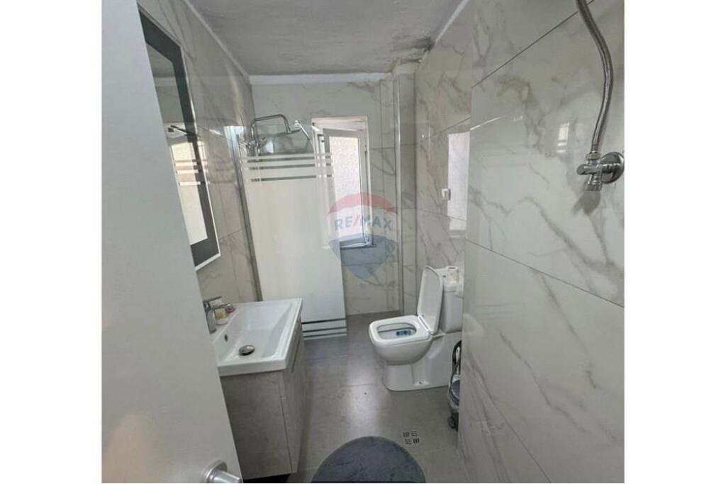 Apartament  3+1. Rruga Fortuzi