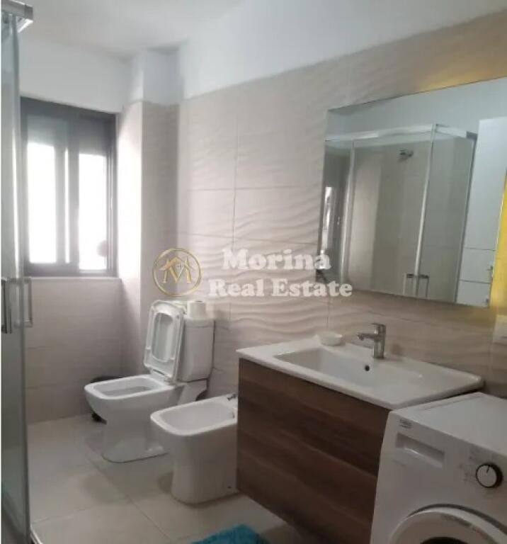 Affitto Appartamento 2+1, nel Bllok, 800 Euro/mese