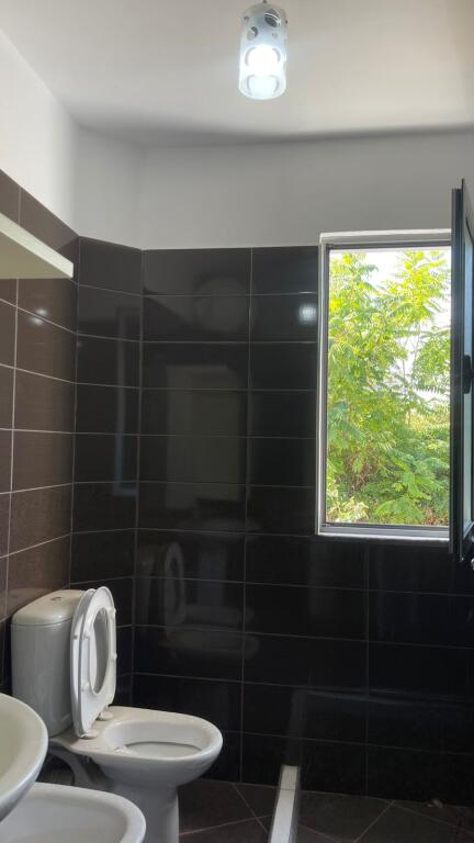 QERA, APARTAMENT 3+1, PORCELAN, TIRANË, ID: 530581008-28