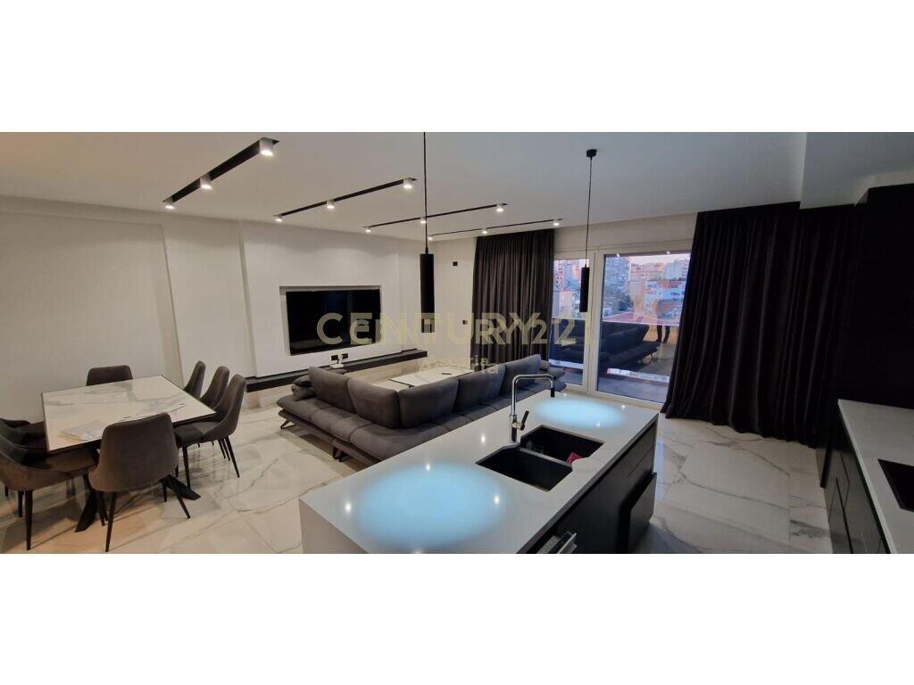 Shitet apartament modern 2+1+2 te Ish Hipoteka 356,000 €