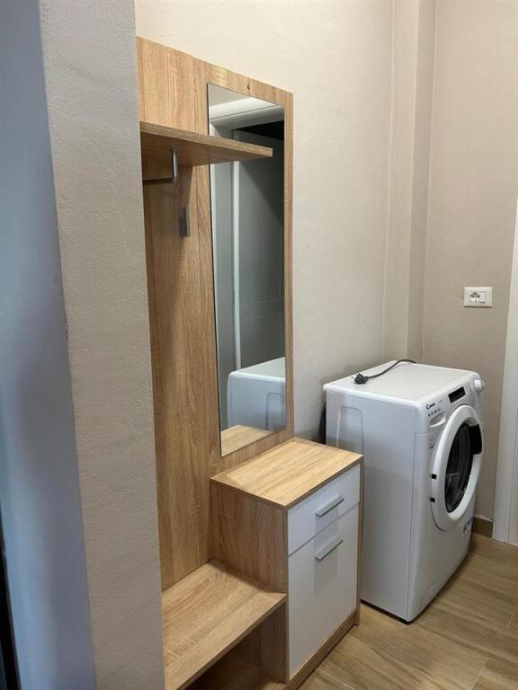 APPARTAMENTO 1+1+1 POSTO AUTO. 35000 LEKE.YZBERISHT