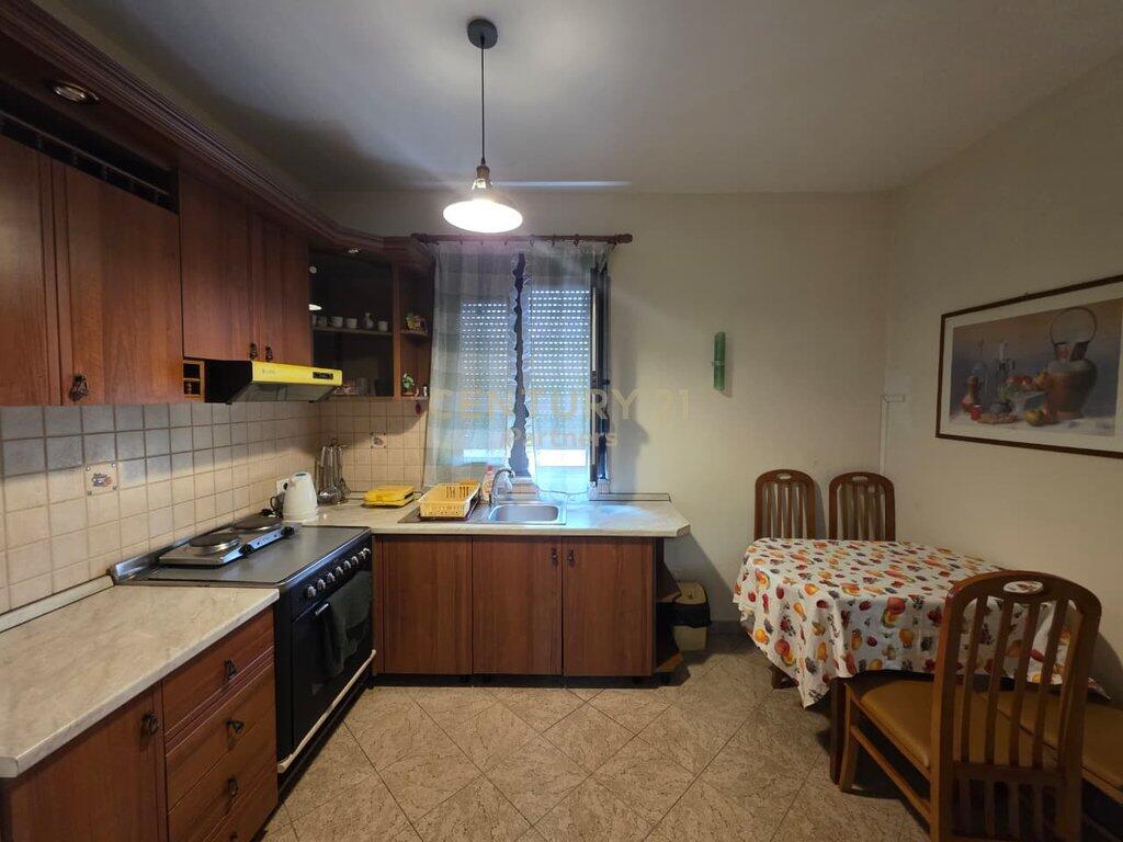 APARTMENT 2+1+ PARKING SPACE FOR RENT NEAR ''EYE OF TIRANA'', CENTER