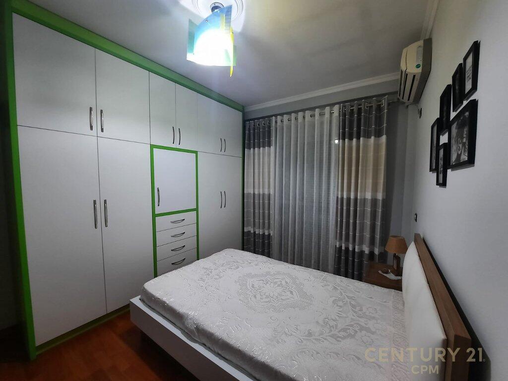 VENDIAMO DUPLEX 3+2 STRUTTURE CON CABEJ UNICO 190.000 €
