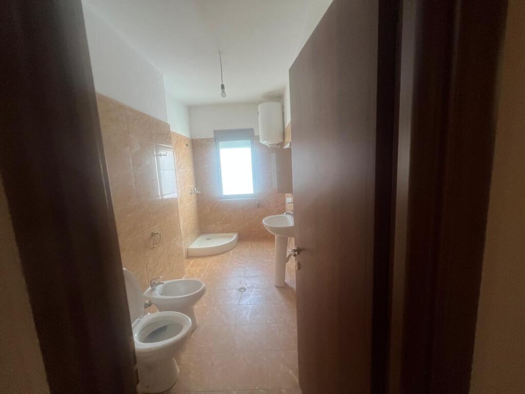 For sale 2+1+2, Eja Studio, Astir