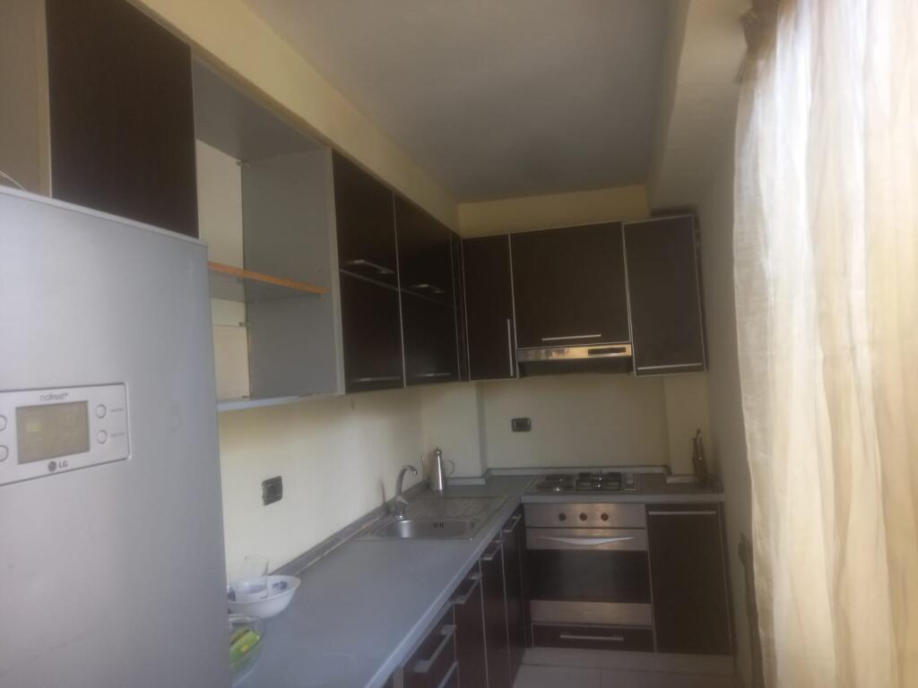 Jepet me qera apart 2+1 te 21 Dhjetori