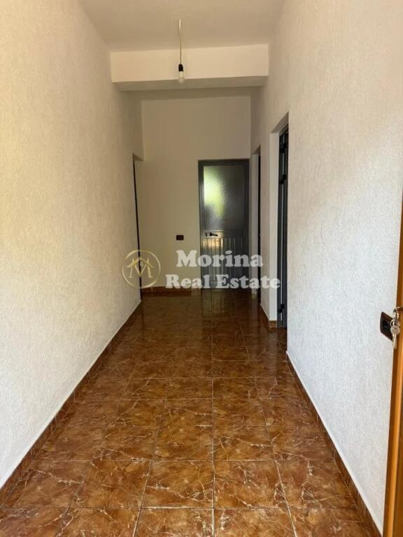 Qera Shtepi Private, 2+1+Bllk “Laprak” 400 Euro/Muaj