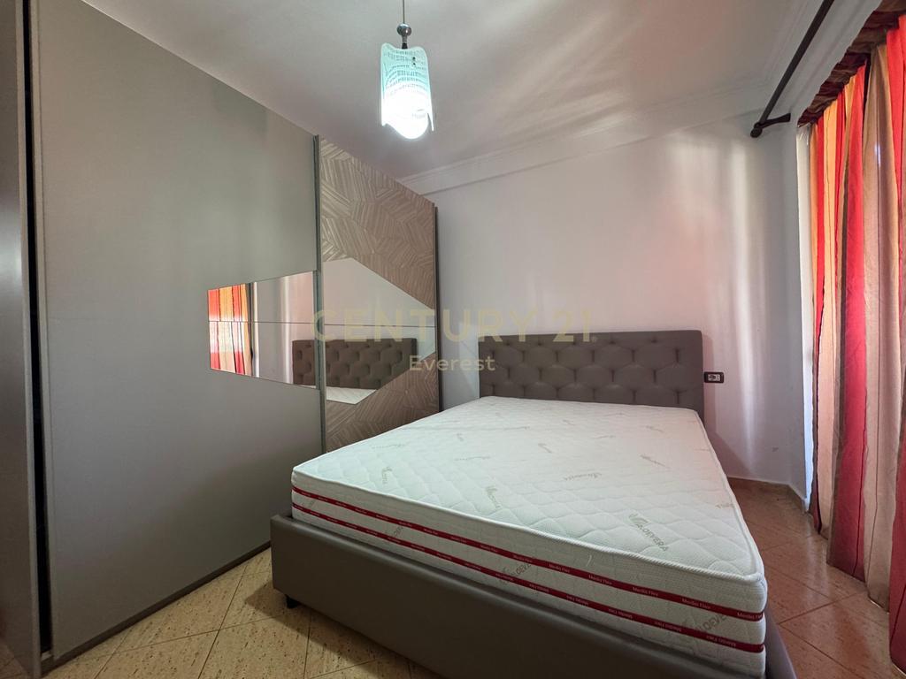 JEPET ME QERA APARTAMENT 2+1+2 NE FRESK