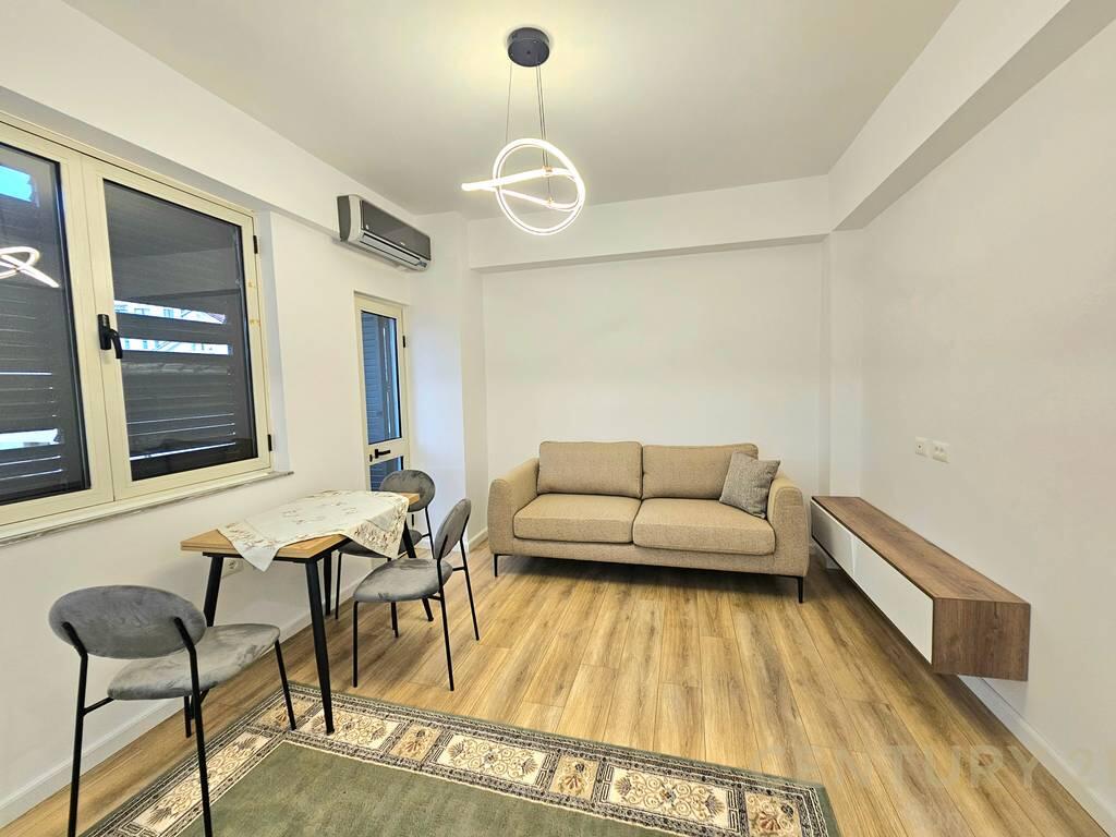 APARTAMENT 1+1 PER QIRA PRANE 21 DHJETORIT.