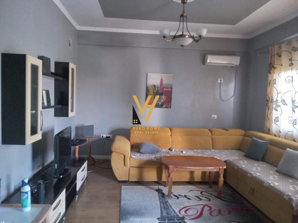 JEPET APARTAMENT 1+1 ME QIRA NE SANATORIUM 35.000 LEKE