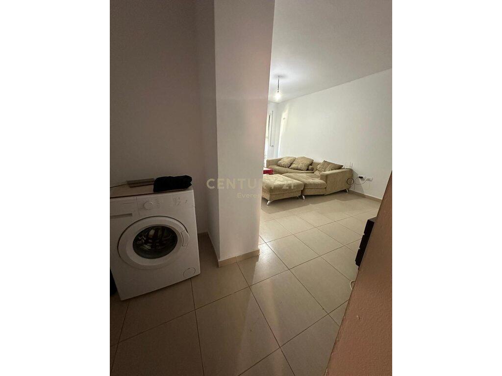 🏡 SHITET APARTAMENT 2+1+2 – PRANË HIPOTEKËS, TIRANË