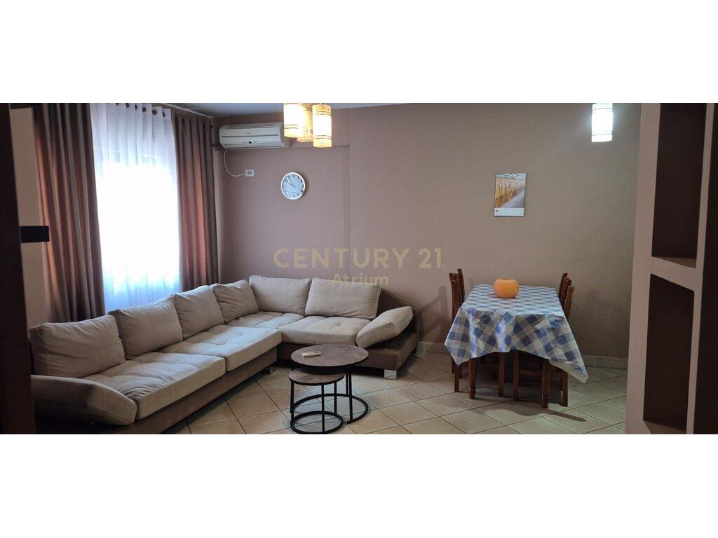 Jepet me qira apartament 2+1, rruga:''Irfan Tomini''