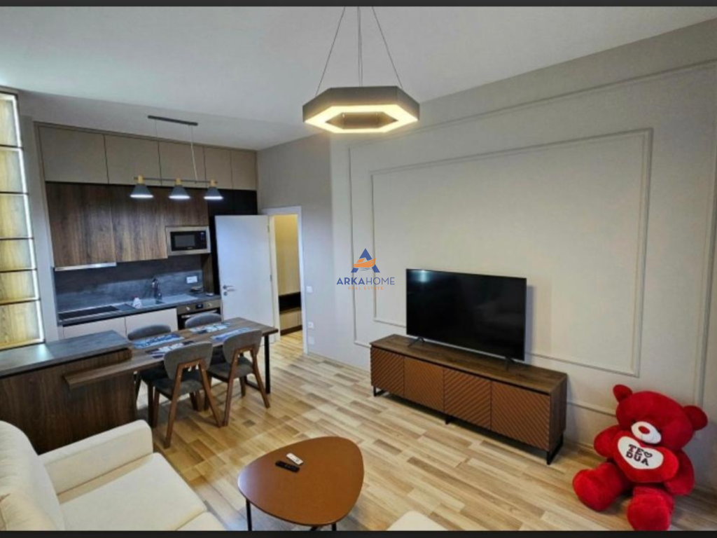APPARTAMENTO IN AFFITTO 1+1+BALCONE "COMPLESSO SQUARE 21" 750 EURO.