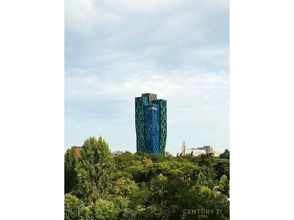 Ambient per zyra me qira tek ALBAN TOWER