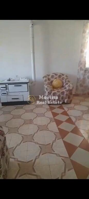 Affitto, Appartamento 1+1+Annesso, a Vore, 400 Euro/Mese