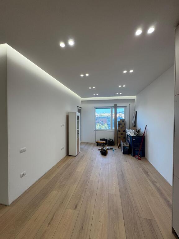 Apartament 2+1 per qira Residenca Henke