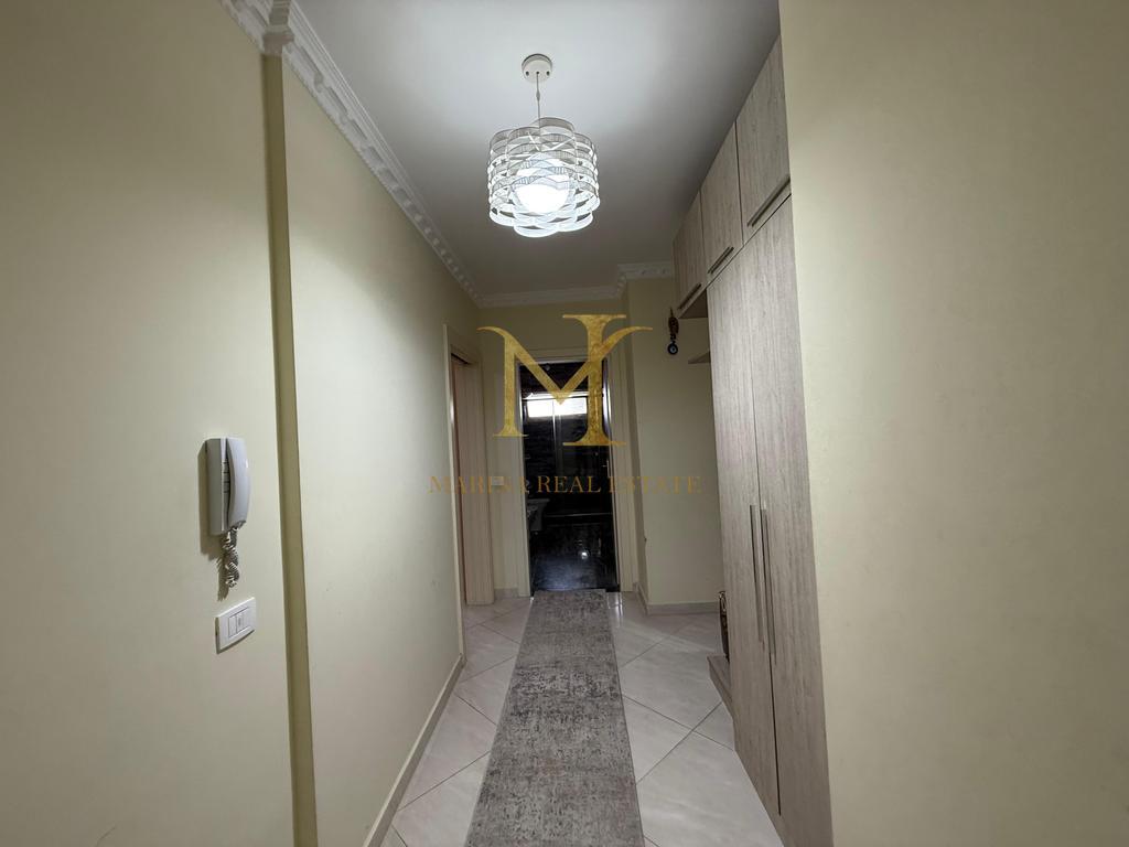 APPARTAMENTO 2+1 IN AFFITTO, VICINO AL CENTRO DI DURRËS !!
