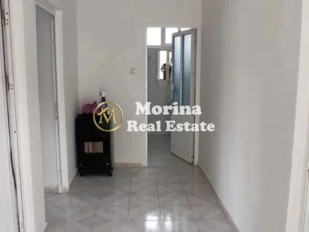 Qera Apartament 2+1, Rruga Bardhyl, 500 Euro/Muaj
