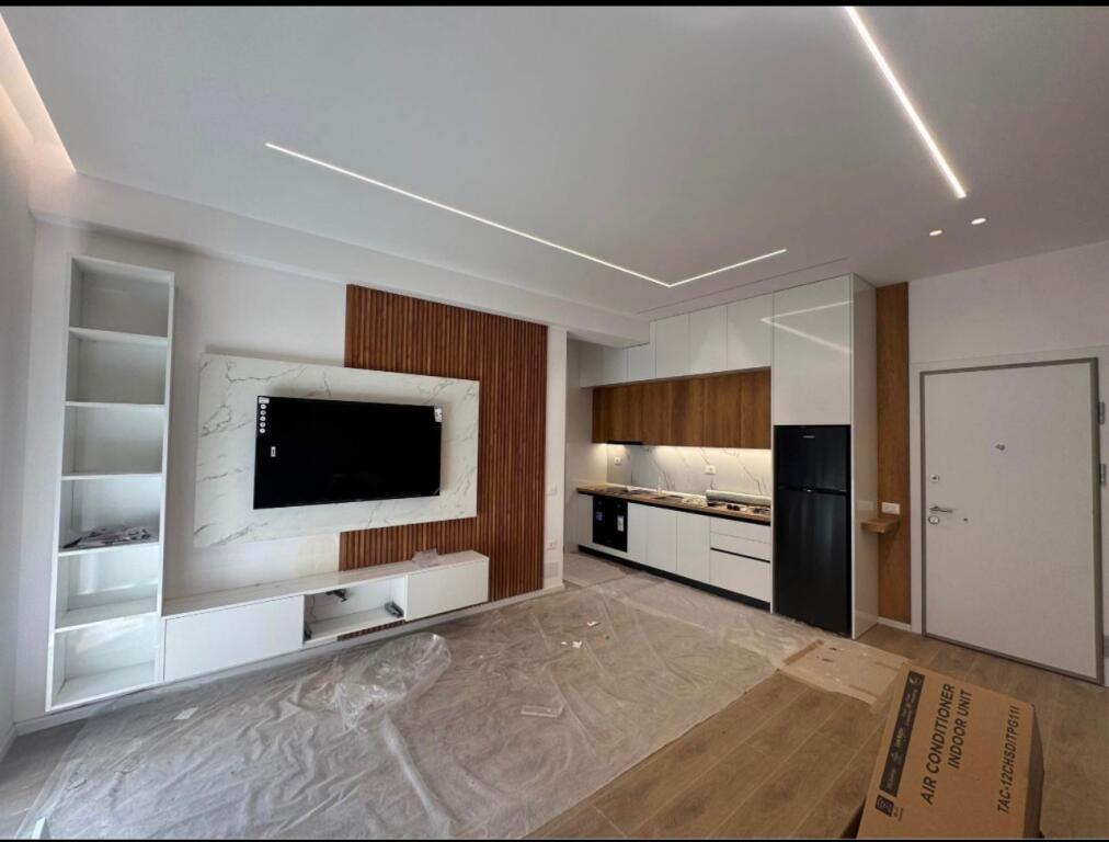 Jepet me qira apartament 1+1 Ali Dem