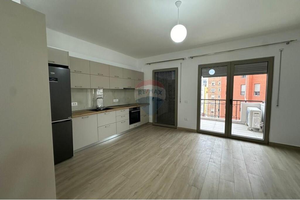 APARTAMENT 1+1 NE DELIJORGJ ME QIRA