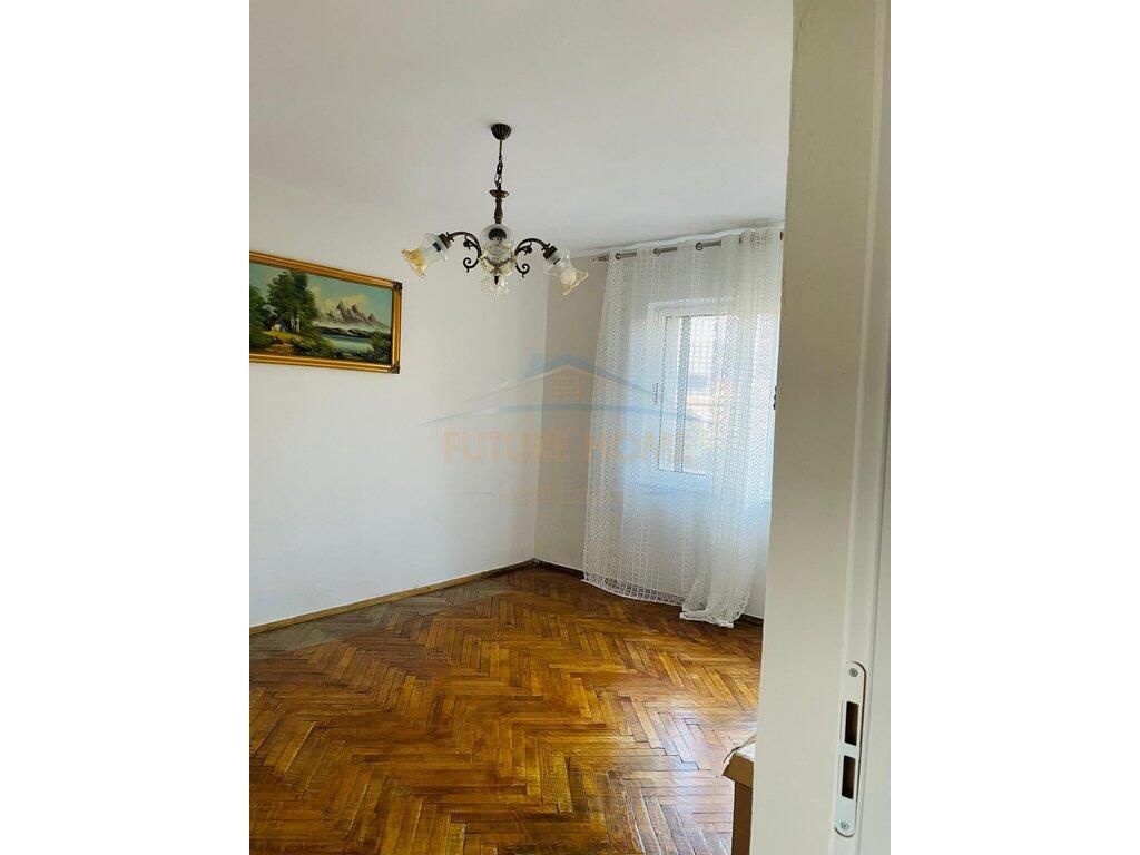 Rent, Apartment 3+1, Fortuzi Street, Tirana