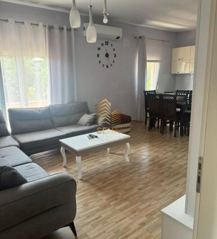 Affitto, Ingresso privato, 2+1+balcone+Posto Auto, Città Studenti, 350 Euro/mese