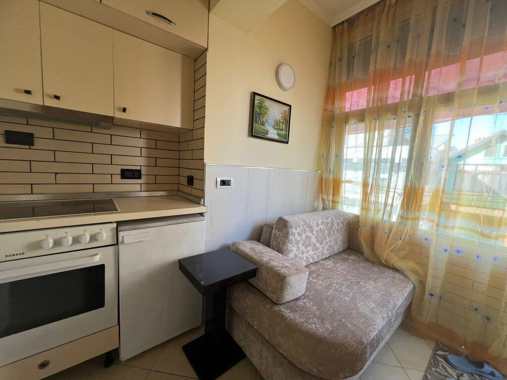 Appartamento 1+1 in Affitto a Frigoriferi, Tirana 370 € /Mese