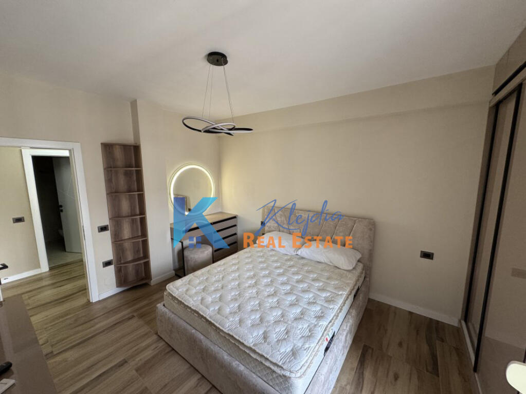 Appartamento 1+1 in affitto a 21 Dhjetori, complesso Star