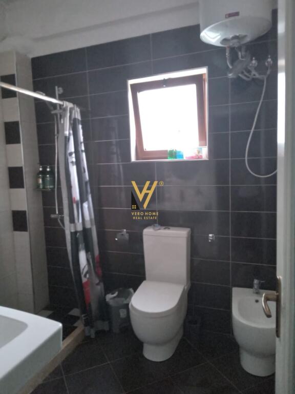 JEPET APARTAMENT 1+1 ME QIRA NE SANATORIUM 35.000 LEKE