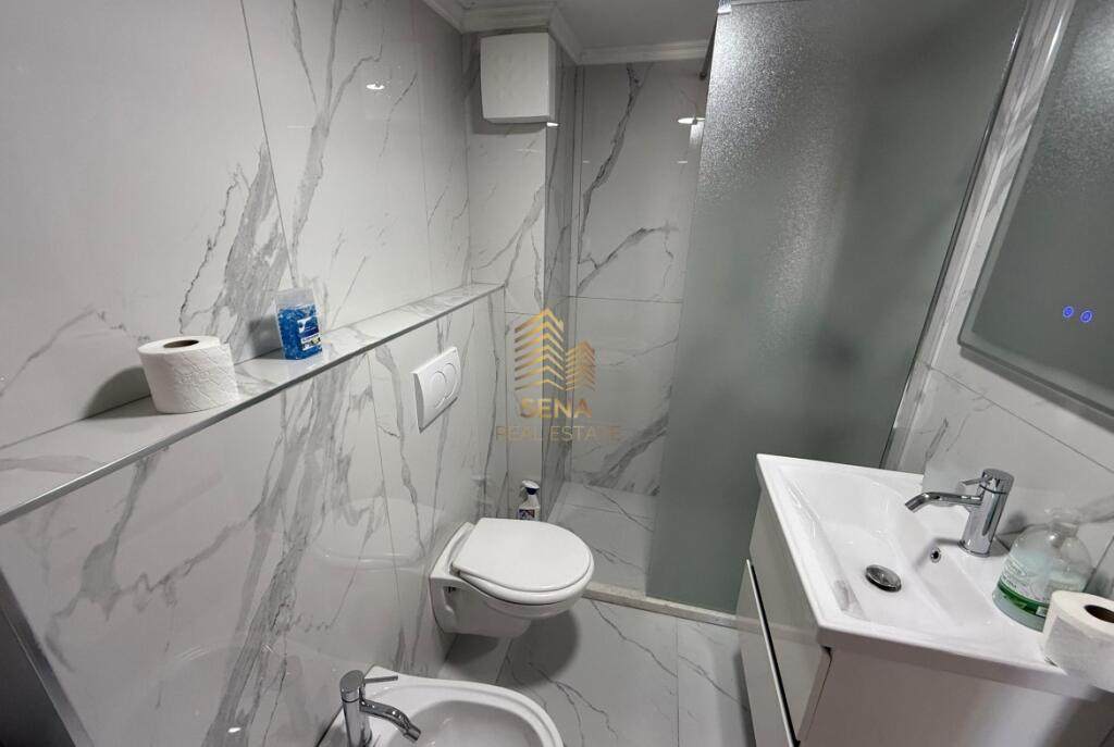 Shitet, Apartament 2+1+2+blk, Fresk, 140,000 Euro
