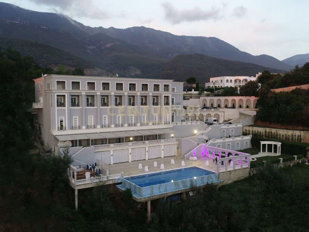 RESORT IN VENDITA NELL'AREA DI DAJT! 5.500.000 €