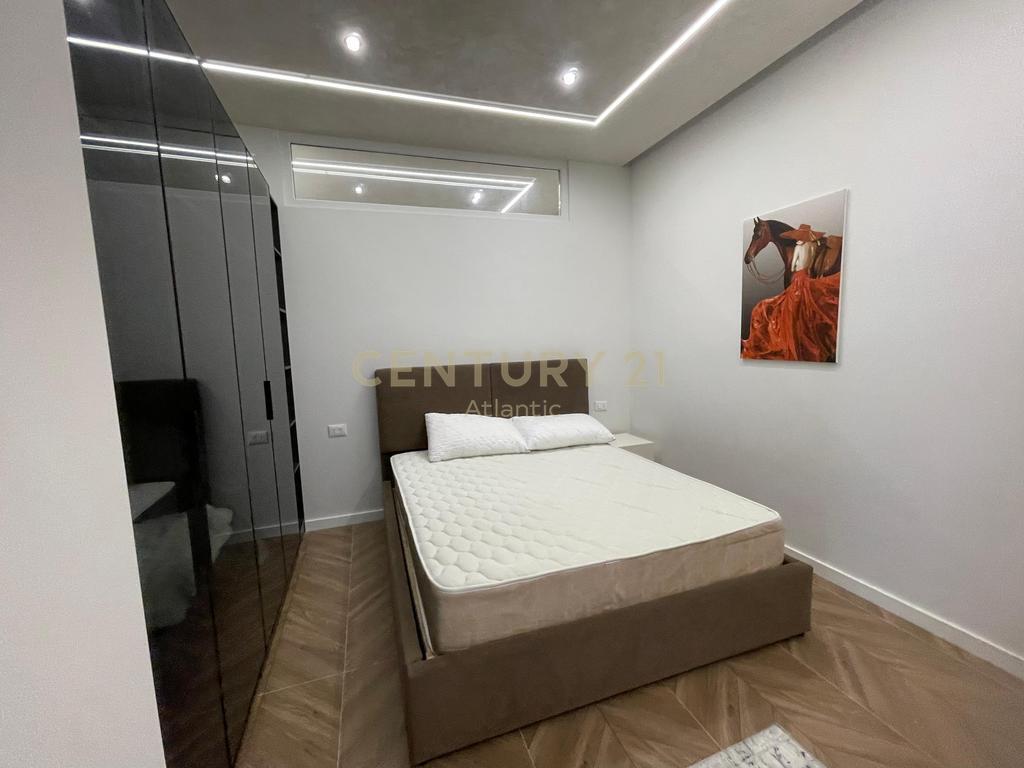 IN VENDITA APPARTAMENTO 2+1+36M2 VERANDA AL 27 -PIANO,VOLLGA DURRES !! 260,000 €