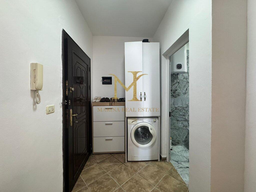 JEPET ME QIRA APARTAMENT 1+1 NË PLAZH – ILIRIA, DURRËS
