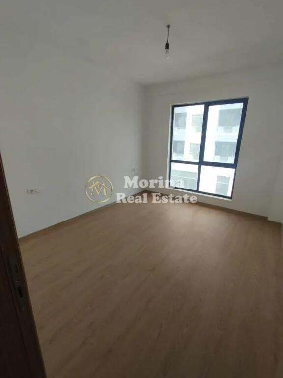 Affitto, Appartamento 3+1+2, 5 Maj, 450 Euro/Mese