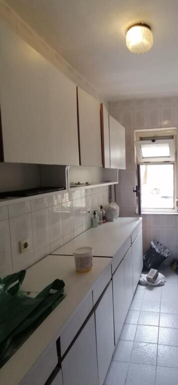 Jepet Me Qera Apartament 2+1+1 Ballkon