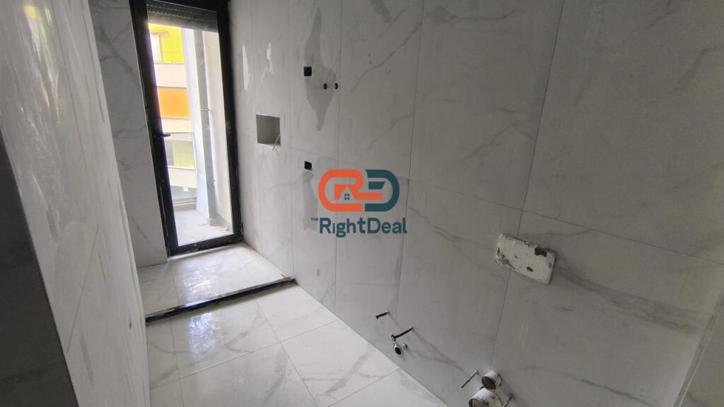 Tek Vila Gold, Shitet Apartament 1+1 Ne Faze Perfundimtare !