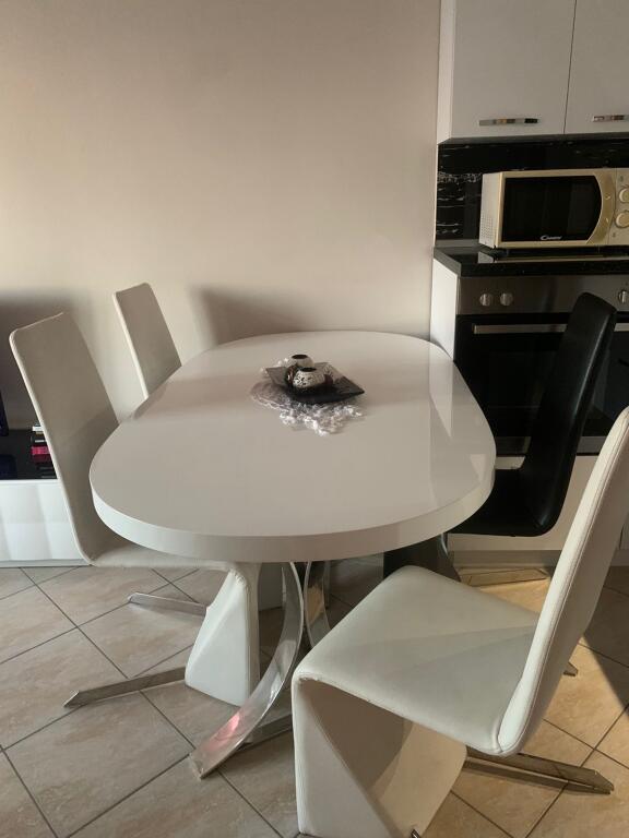Affittasi Appartamento 2+1+2 Balconi