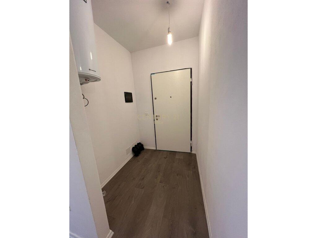 QIRA, APARTAMENT 2+1+2+POST PARKIMI, UNIVERS CITY          600 € /Muaj