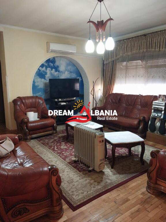 Appartamento 2+1 con cucina separata (piano villa) in affitto vicino al “Complesso ASL”, Porcelan (ID 4241080)