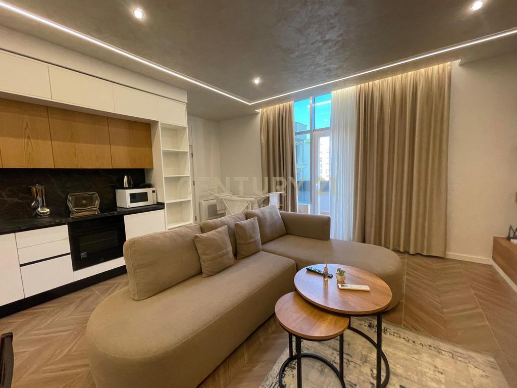IN VENDITA APPARTAMENTO 2+1+36M2 VERANDA AL 27 -PIANO,VOLLGA DURRES !! 260,000 €