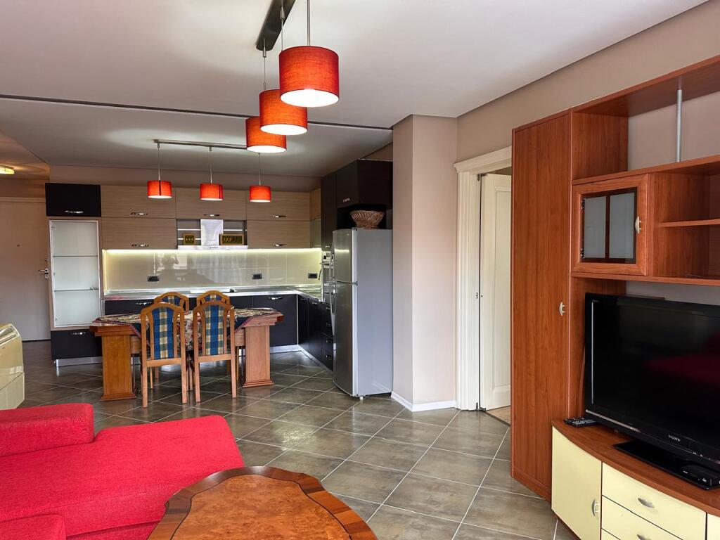 APARTAMENT 2+1 PER QERA TE KOPSHTI BOTANIK