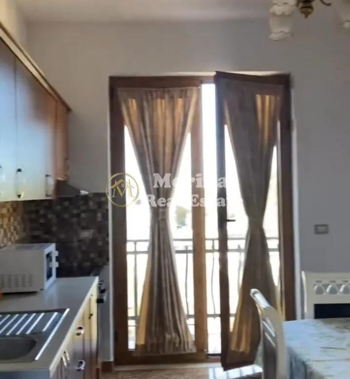 Qera, Hyrje Private 1+1, Shkoze, 300 Euro/Muaj